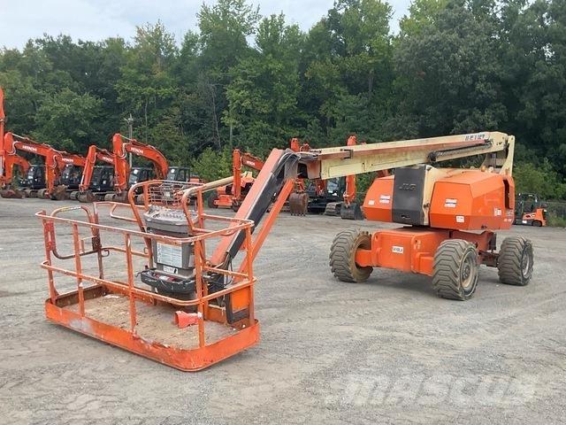 JLG 800AJ Nacelles articulées