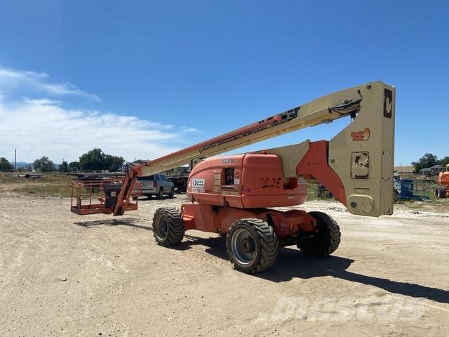 JLG 800AJ Nacelles articulées