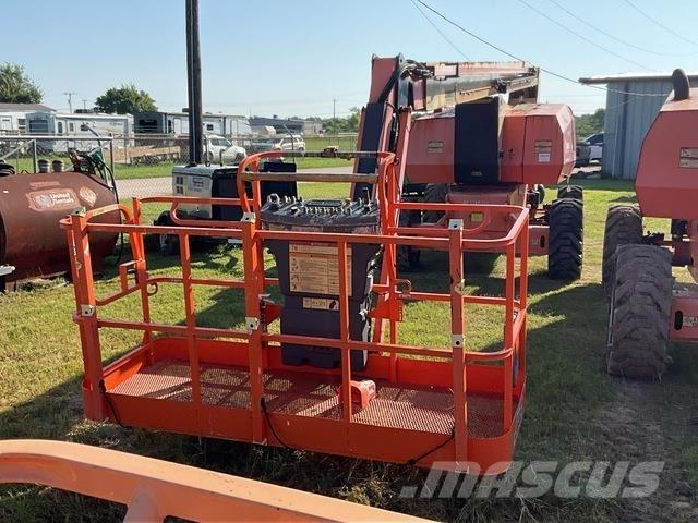 JLG 800AJ Nacelles articulées