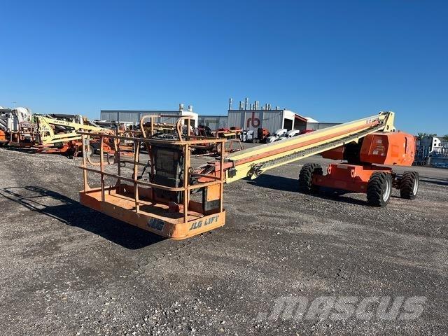 JLG 800S Nacelles télescopiques