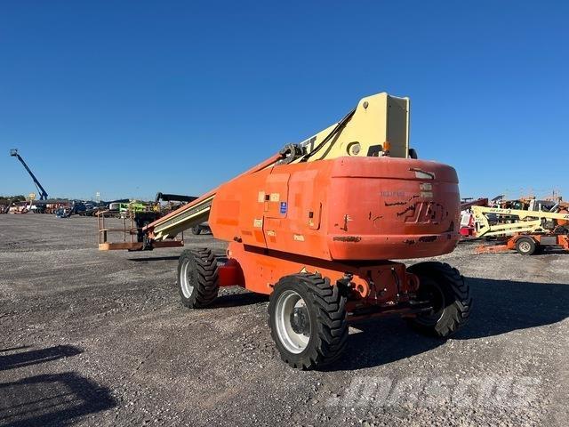 JLG 800S Nacelles télescopiques