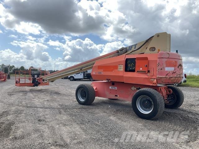JLG 800S Nacelles télescopiques