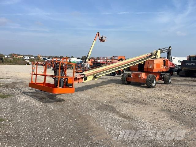 JLG 800S Nacelles télescopiques