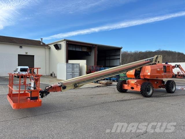 JLG 800S Nacelles télescopiques