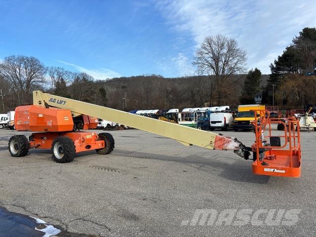 JLG 800S Nacelles télescopiques