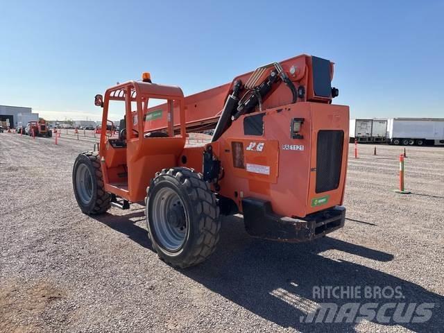 JLG 8042 Chariot télescopique