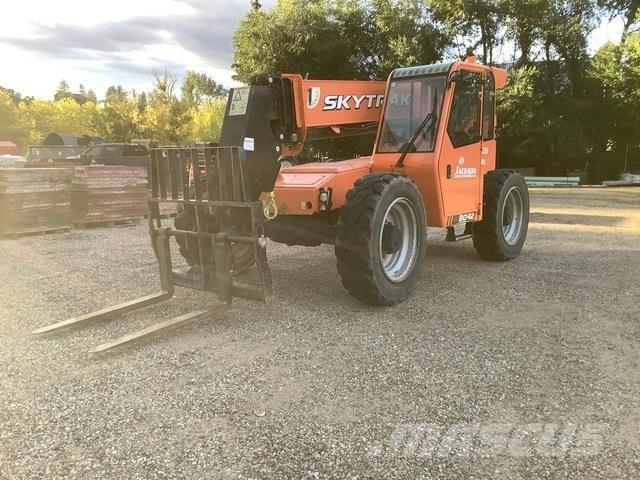 JLG 8042 Chariot télescopique
