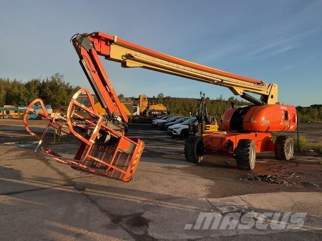 JLG 860SJ Nacelles articulées