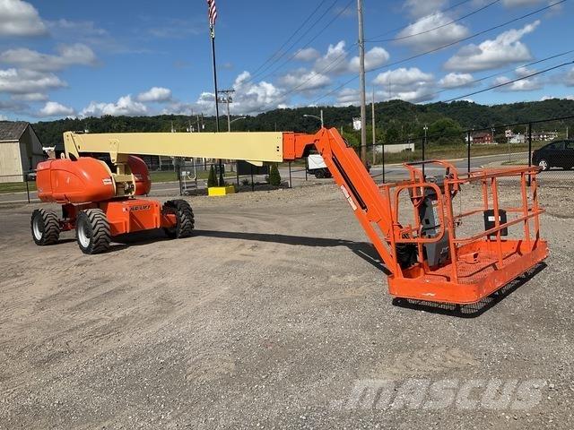 JLG 860SJ Nacelles articulées