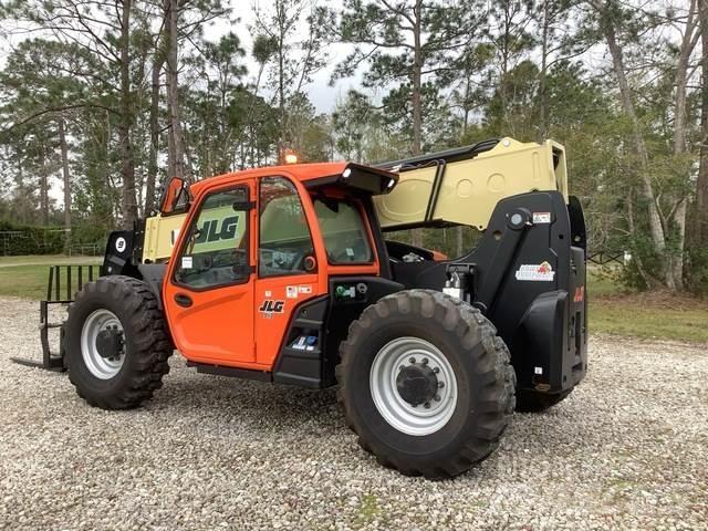 JLG 943 Chariot télescopique