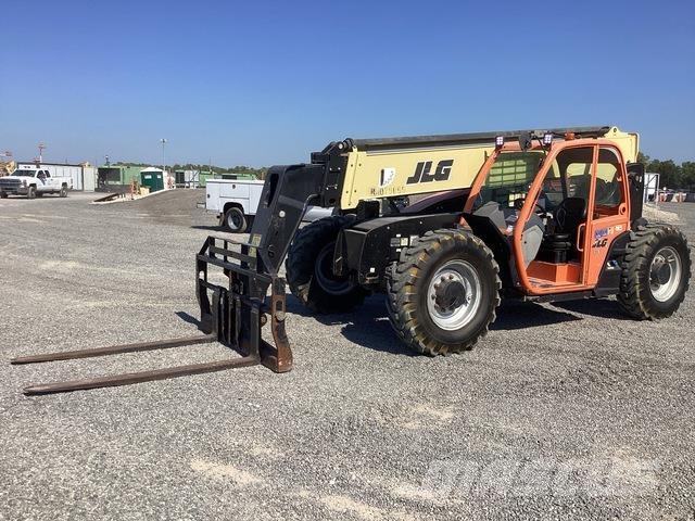 JLG 943 Chariot télescopique