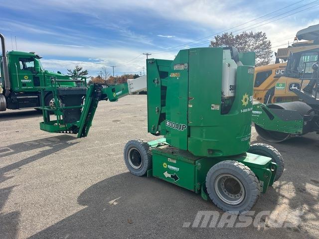 JLG E300 AJP Nacelles articulées