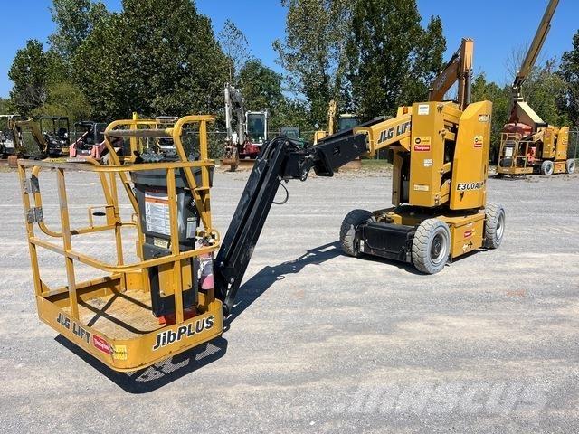JLG E300AJP Nacelles télescopiques