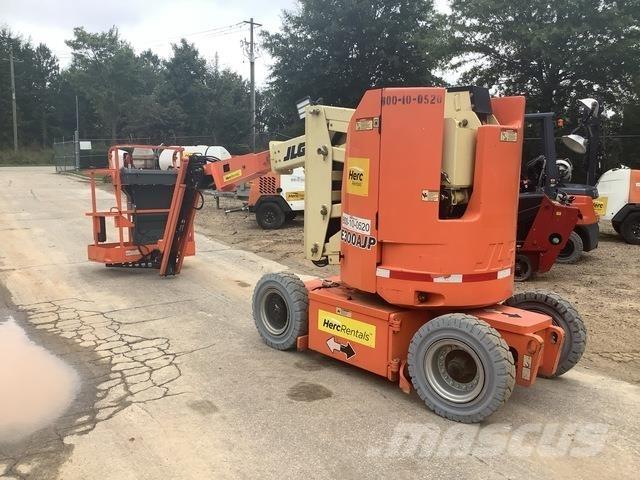 JLG E300AJP Nacelles articulées