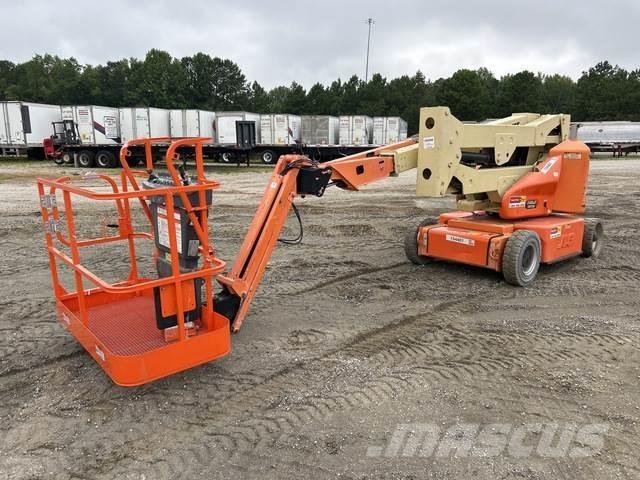 JLG E400AJPN Nacelles articulées