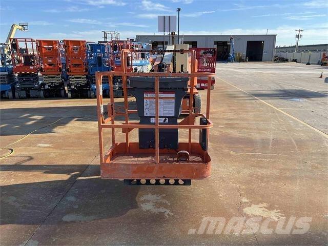 JLG E400AJPN Nacelles articulées