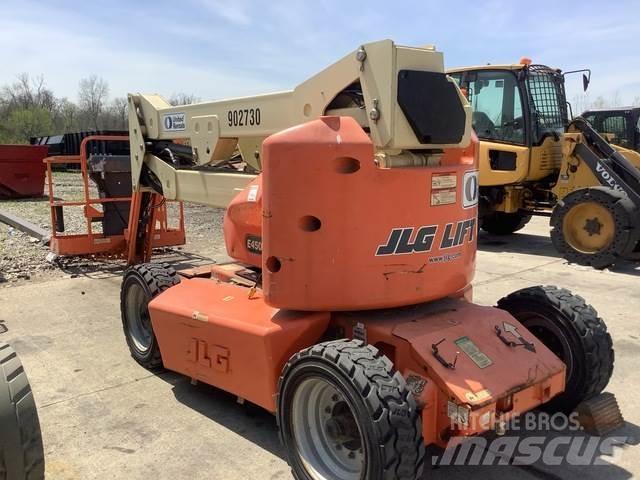 JLG E450AJ Nacelles articulées