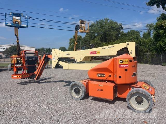 JLG E450AJ Nacelles articulées