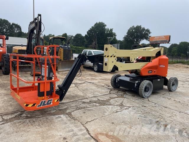 JLG E450AJ Nacelles articulées