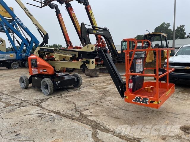 JLG E450AJ Nacelles articulées