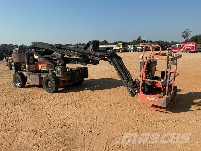 JLG E450AJ Nacelles articulées