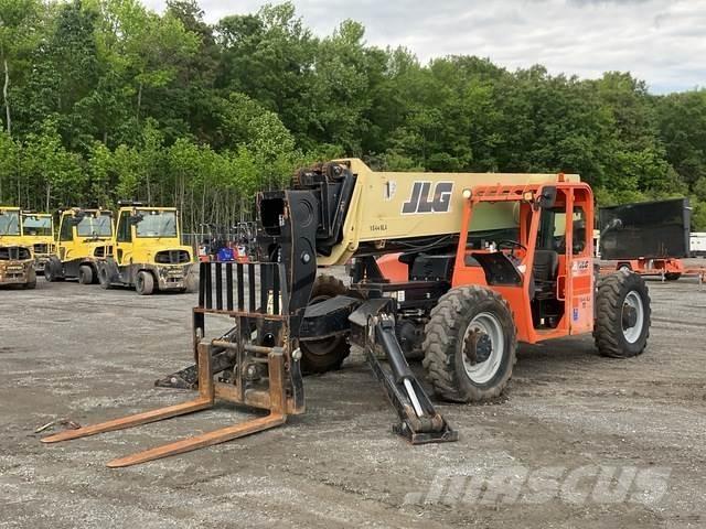 JLG G12-55A Chariot télescopique