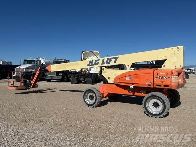 JLG M600JP Nacelles articulées