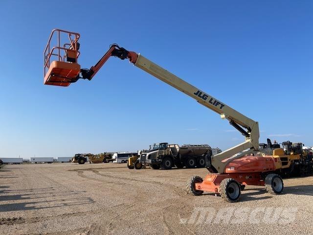 JLG M600JP Nacelles télescopiques
