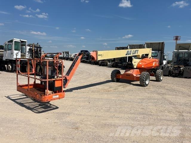 JLG M600JP Nacelles articulées