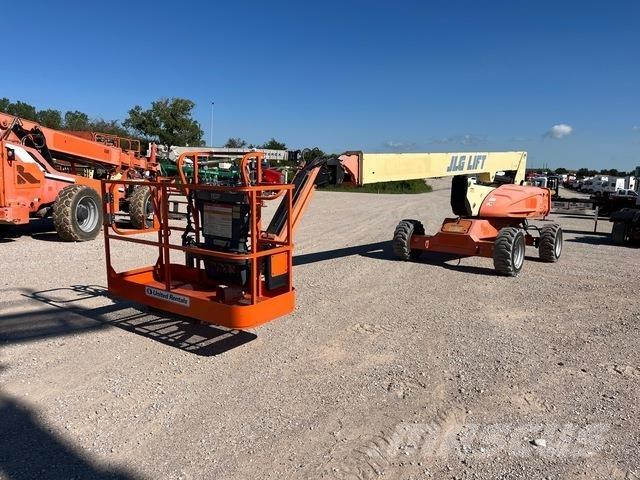 JLG M600JP Nacelles articulées