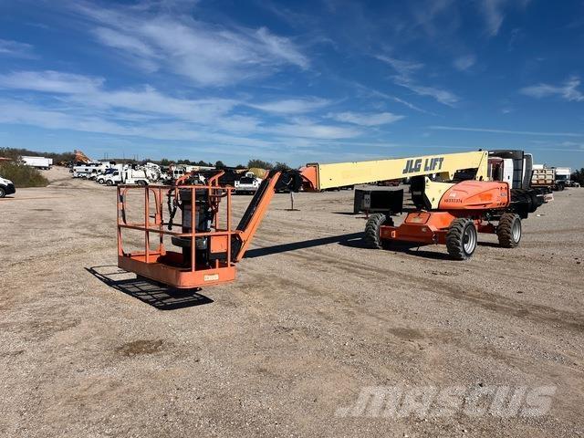 JLG M600JP Nacelles télescopiques