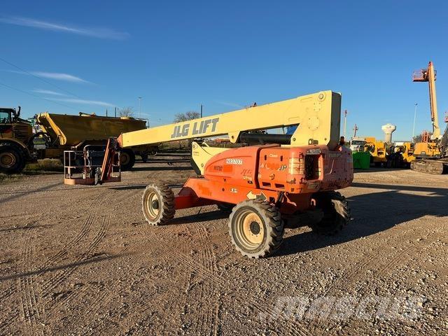 JLG M600JP Nacelles articulées