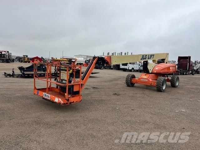 JLG M600JP Nacelles articulées