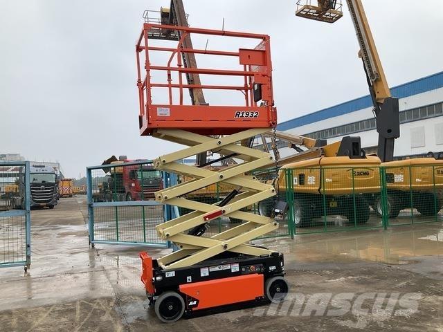 JLG R1932 Nacelle ciseaux
