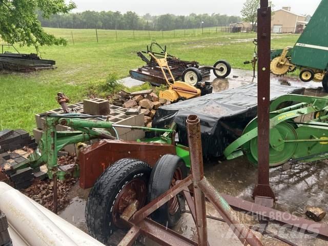 John Deere  Construction - Autres