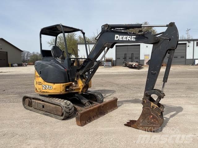 John Deere 27D Pelle sur chenilles