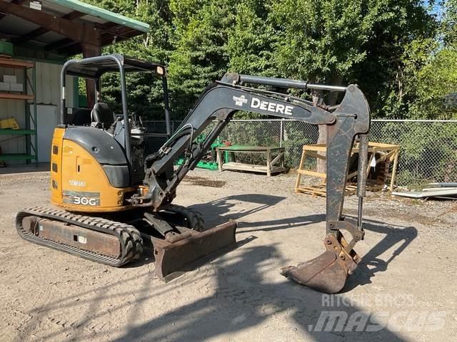 John Deere 30G Pelle sur chenilles