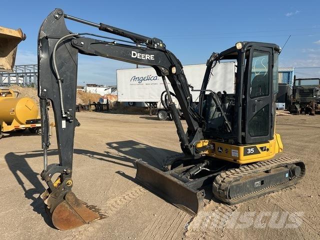 John Deere 35P Pelle sur chenilles