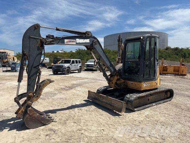 John Deere 50D Pelle sur chenilles