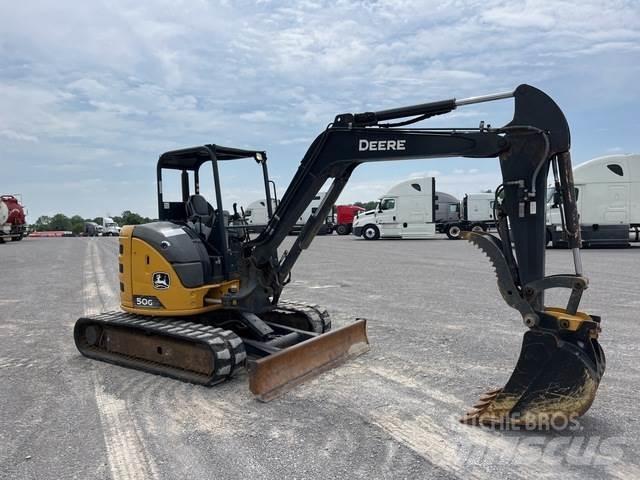 John Deere 50G Pelle sur chenilles