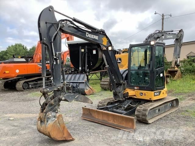 John Deere 50G Pelle sur chenilles