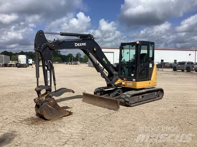 John Deere 60G Pelle sur chenilles