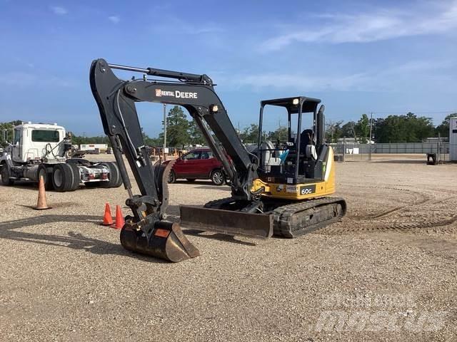 John Deere 60G Pelle sur chenilles