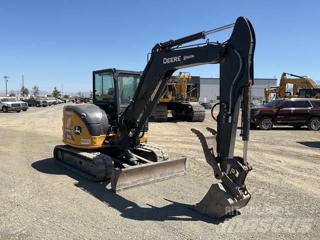 John Deere 60G Pelle sur chenilles