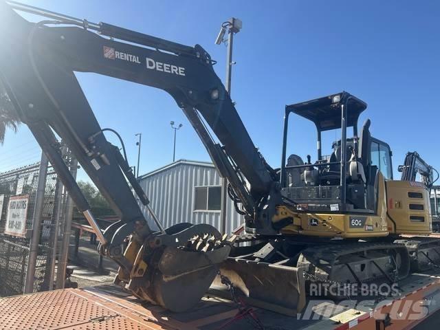 John Deere 60G Pelle sur chenilles