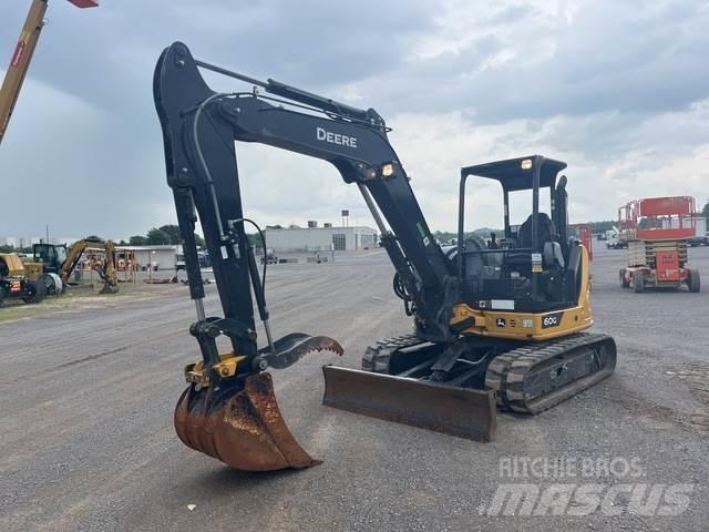 John Deere 60G Pelle sur chenilles
