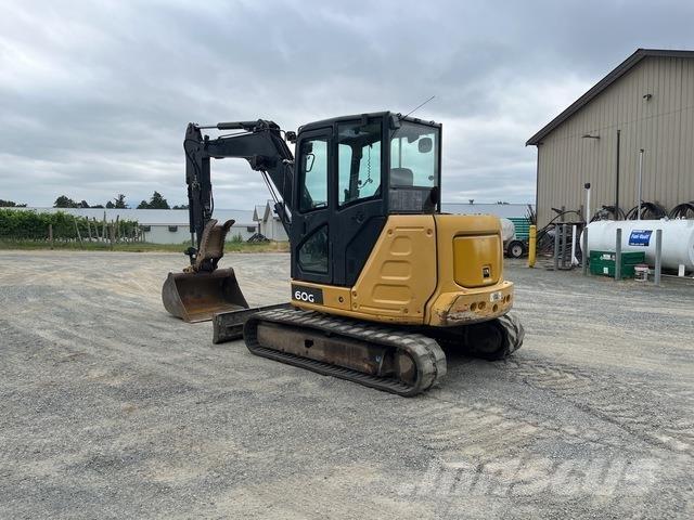 John Deere 60G Pelle sur chenilles