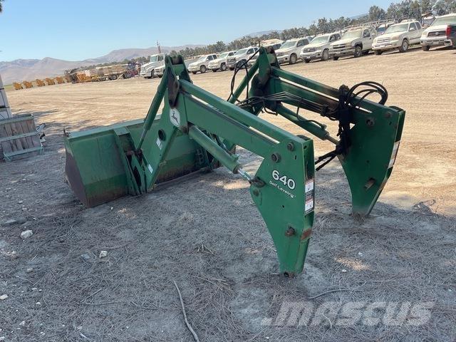 John Deere 640 Construction - Autres