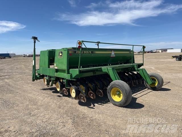 John Deere 750 Semoir