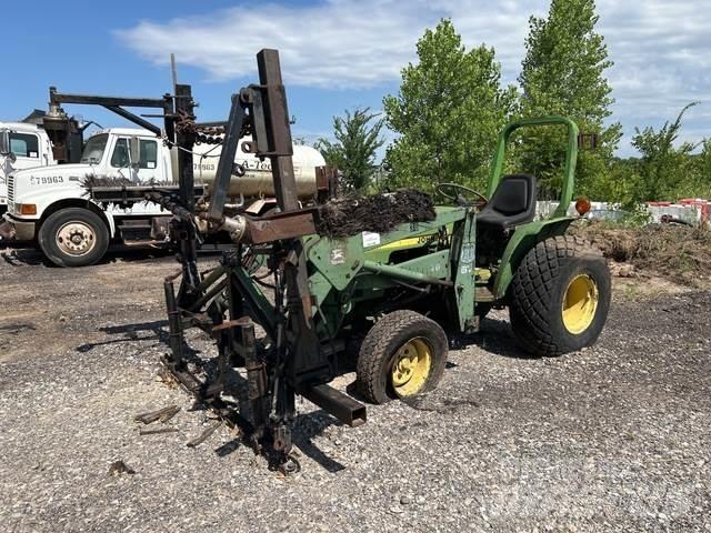 John Deere 750 Micro tracteur